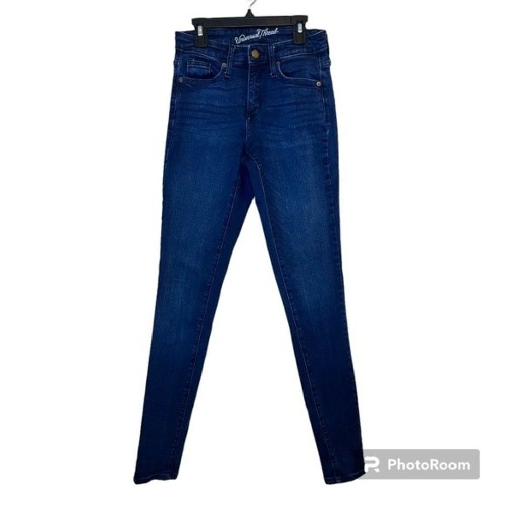 Universal Thread Women's Dark Denim High Rise Skinny Jeans Size 2